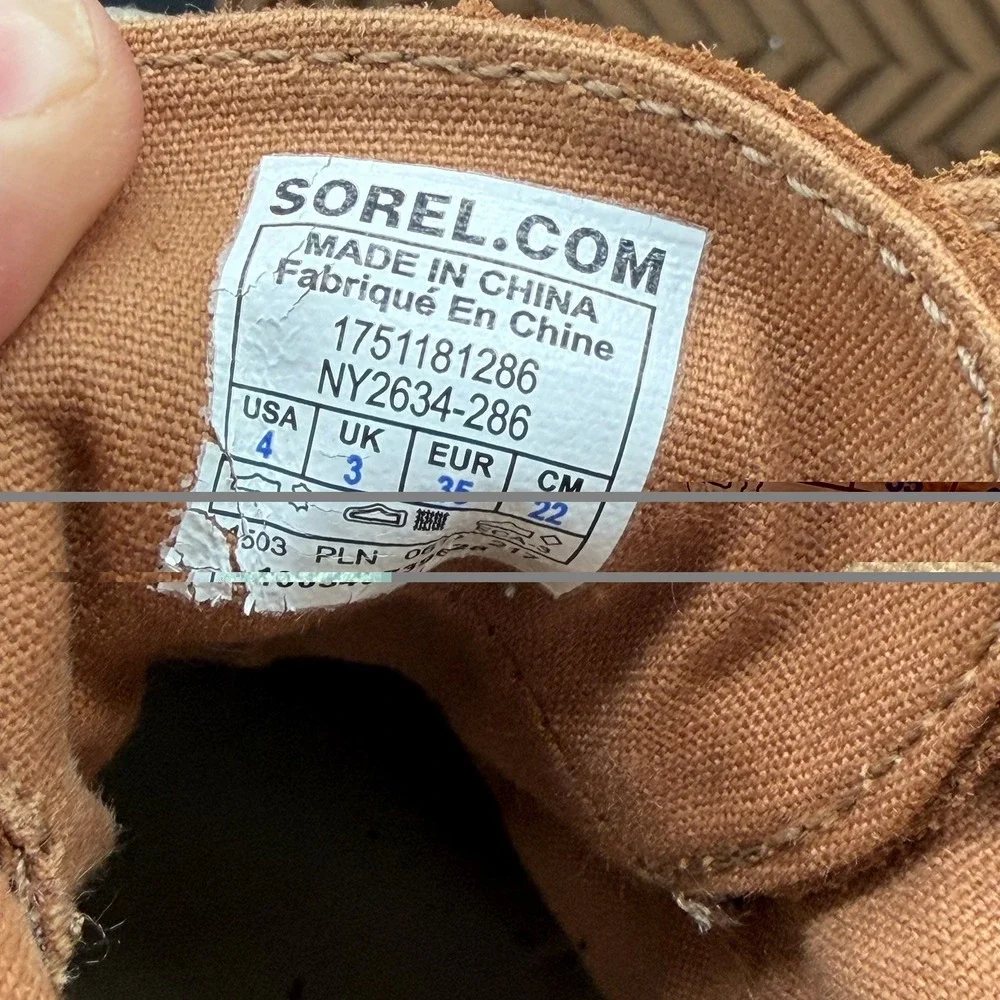 SOREL Out N' About Duck Boots Youth Boy/Girl Sz 4 Waterproof Lace-Up - Tan/Black